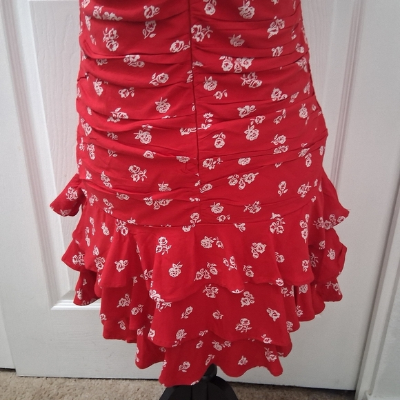 NWT Bardot Junior Red Lia Floral Ruched Dress  Size 16(XL) - Picture 7 of 8
